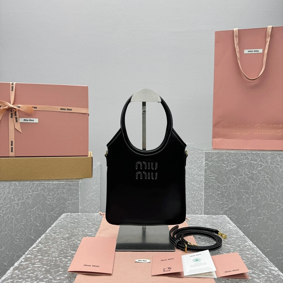 MOMO- 7iu7iu 5BA281_2CRW_F0002_V_OLN high quality version Tote item:E-B664G2074