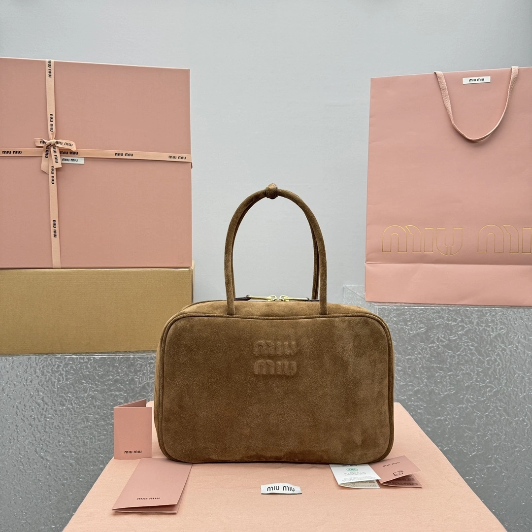 MOMO- 7iu7iu 5BB117_2CSS_F0393_V_MON high quality version Tote item:E-B664G2059
