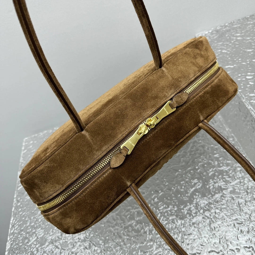 MOMO- 7iu7iu 5BB117_2CSS_F0393_V_MON high quality version Tote item:E-B664G2059
