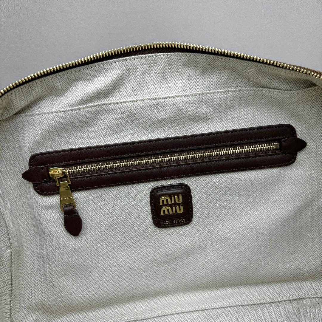 MOMO- 7iu7iu 5BB117_2CSS_F0393_V_MON high quality version Tote item:E-B664G2059