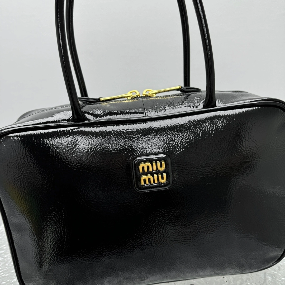 MOMO- 7iu7iu 5BB117_ADNT_F0002_V_MLN high quality version item:E-B664G2061