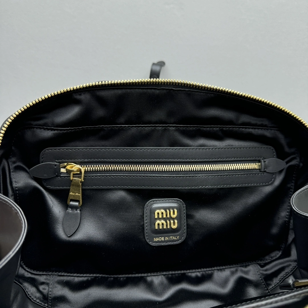MOMO- 7iu7iu 5BB172_2CRW_F0002_V_OTO high quality version item:E-B664G2063
