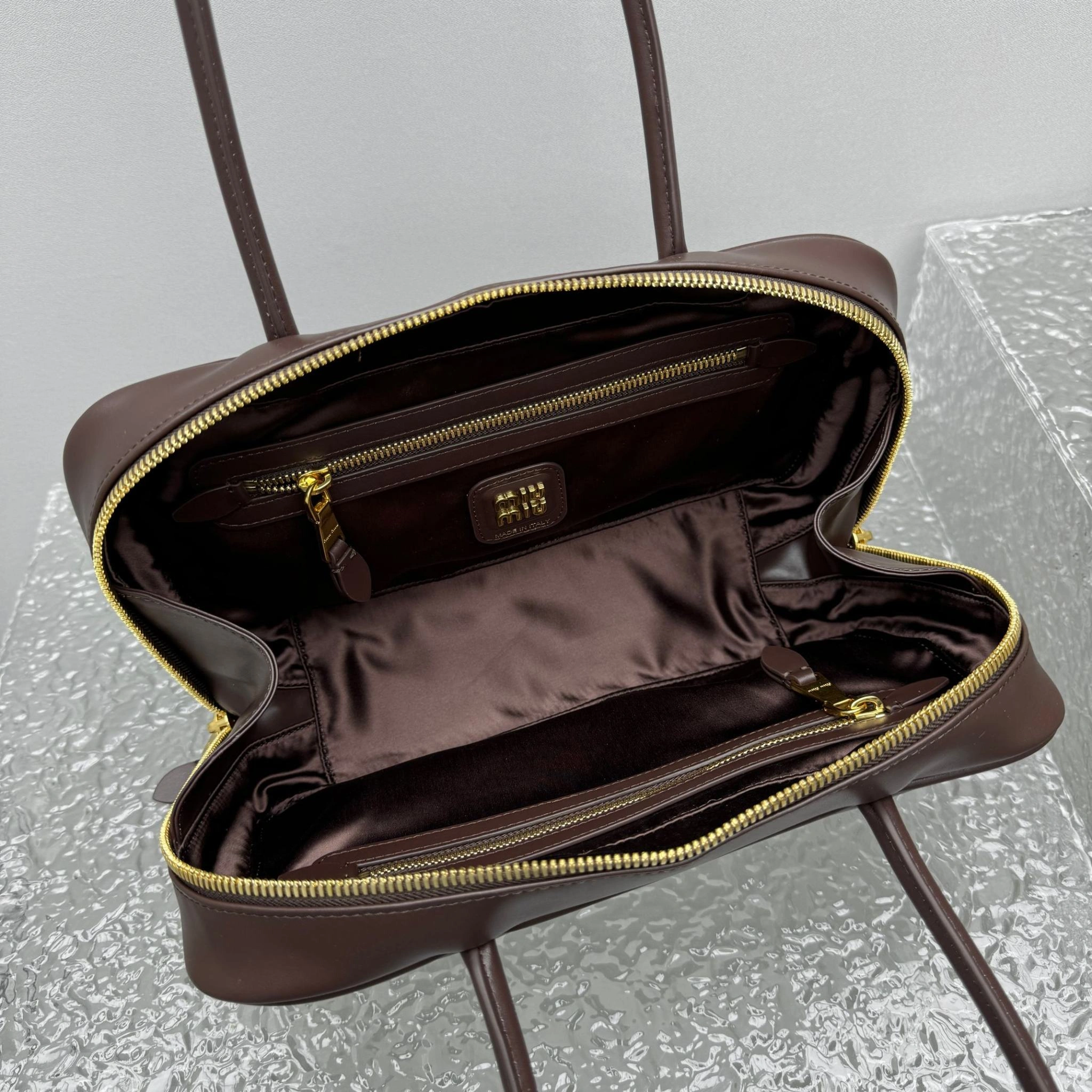MOMO- 7iu7iu 5BB172_2CRW_F0NBL high quality version item:E-B664G2064
