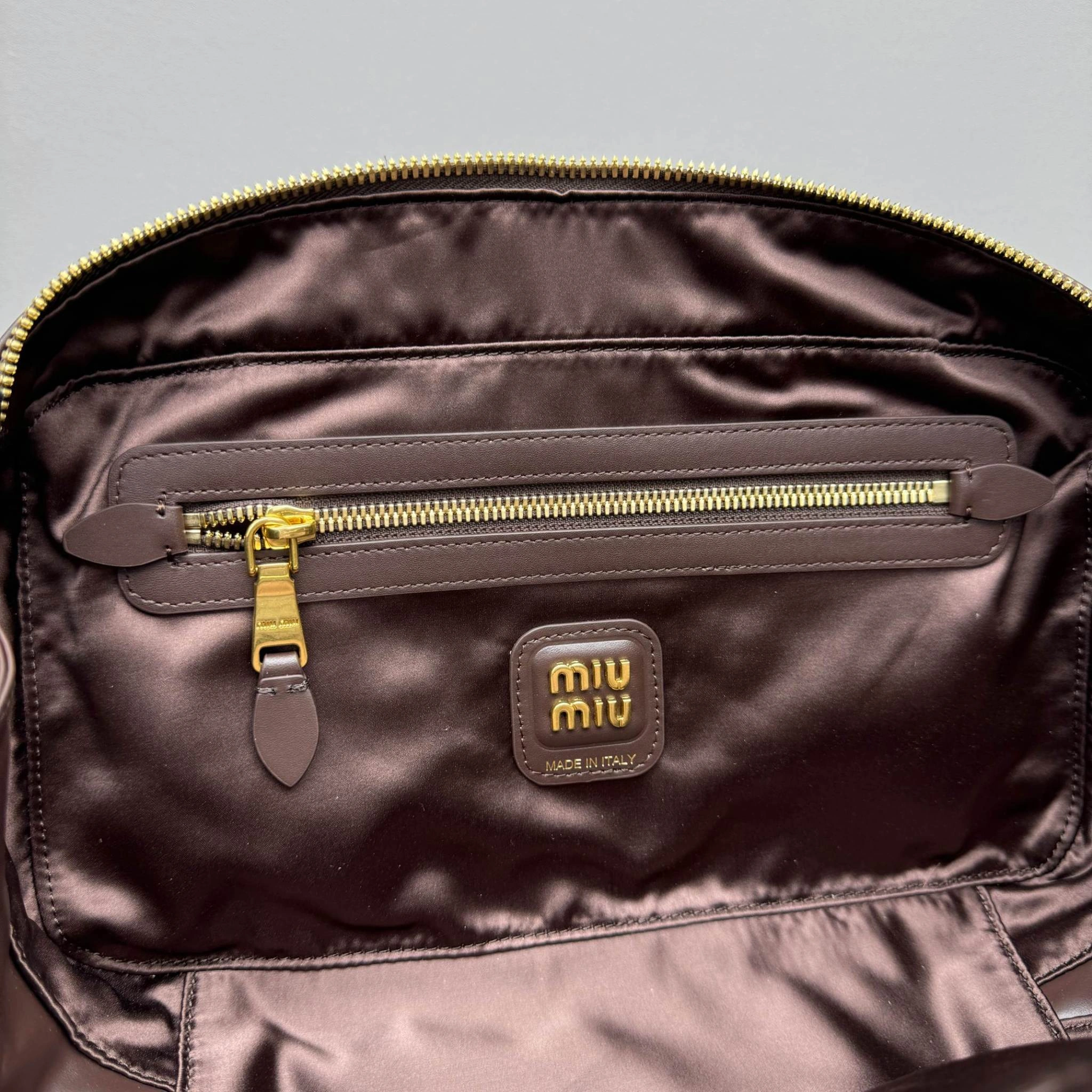 MOMO- 7iu7iu 5BB172_2CRW_F0NBL high quality version item:E-B664G2064