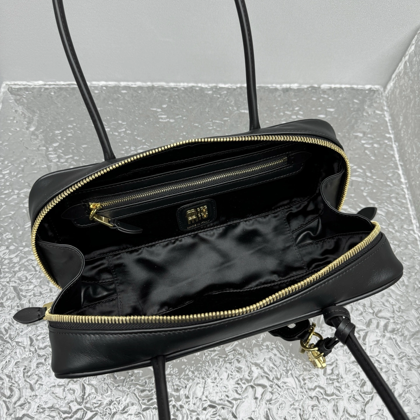 MOMO- 7iu7iu 5BB173_2CRW_F0002_V_OTM high quality version item:E-B664G2016
