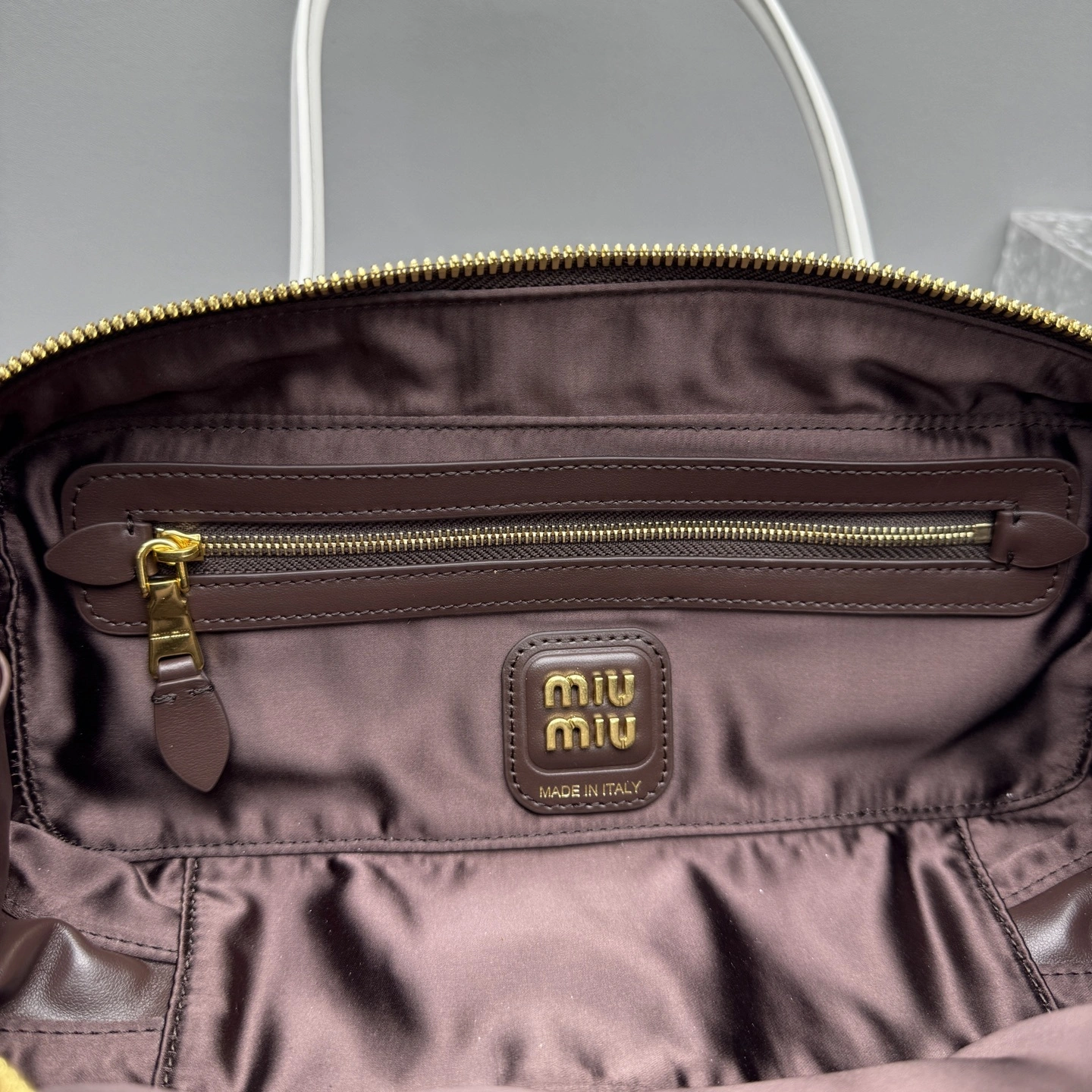 MOMO- 7iu7iu 5BB173_2IBP_F03XH_V_OWM high quality version Beau item:E-B664G2067