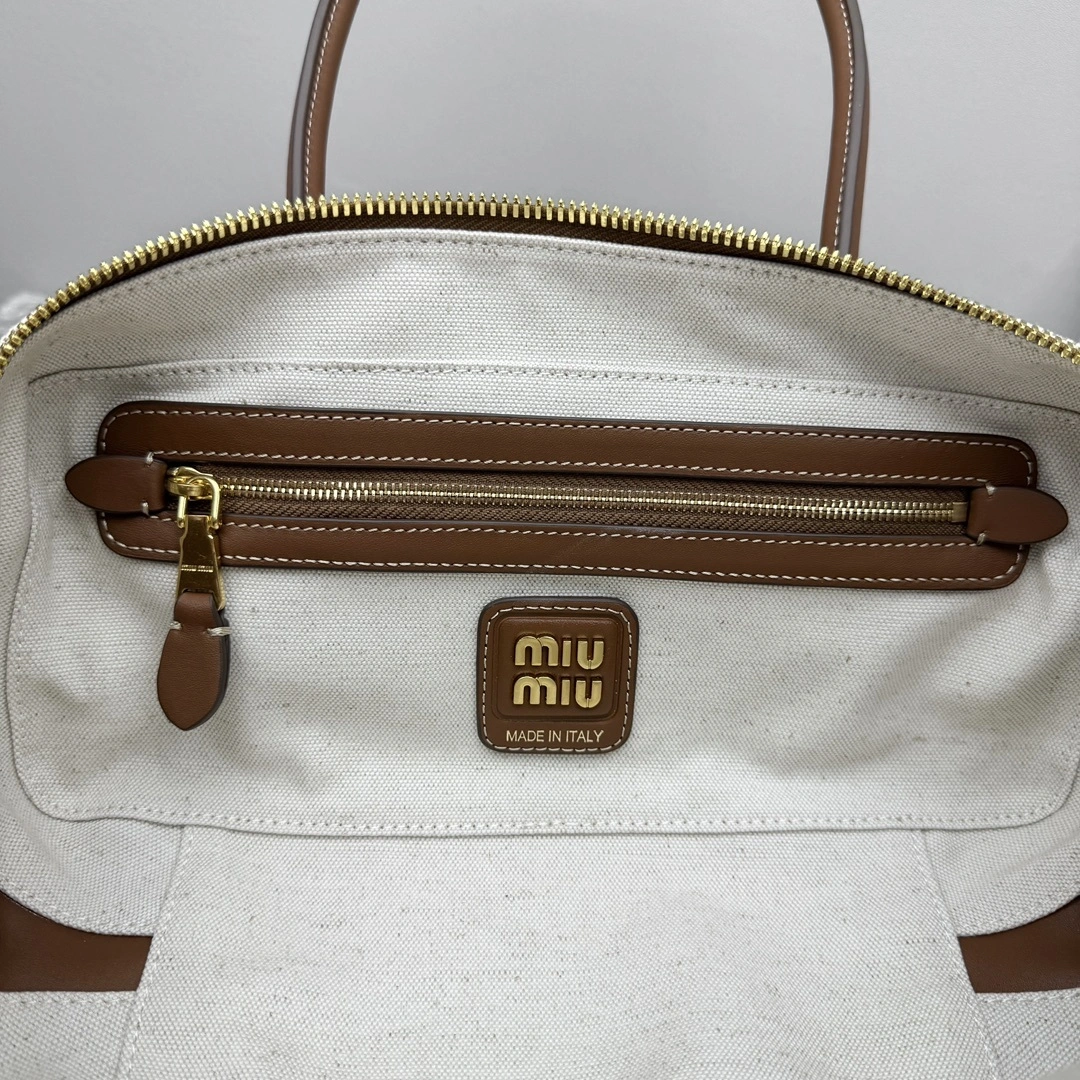 MOMO- 7iu7iu 5BB173_ACRN_F062F_V_OWM high quality version item:E-B664G2004