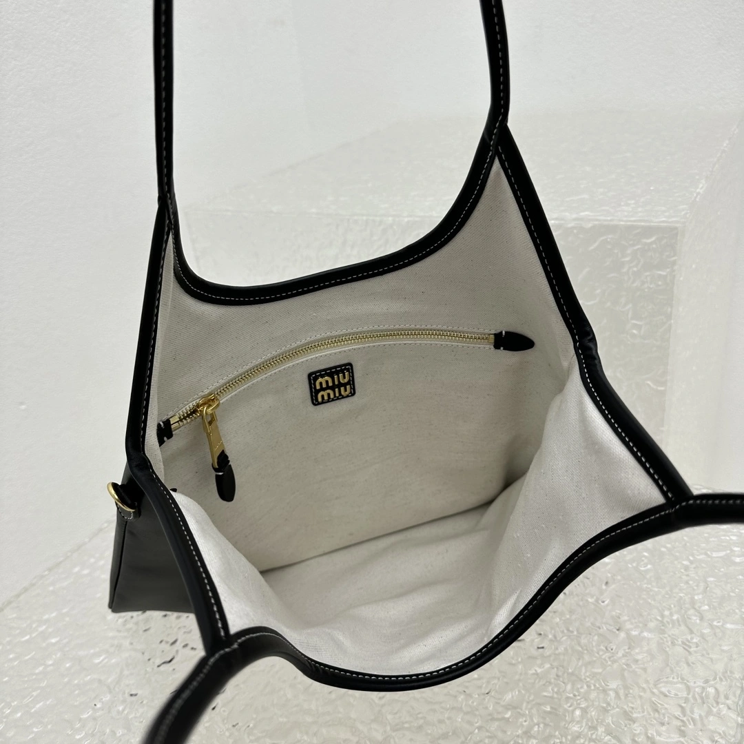 MOMO- 7iu7iu 5BG231-2DDJ-F0002-V-MLO Tote high quality version item:E-B664G2003