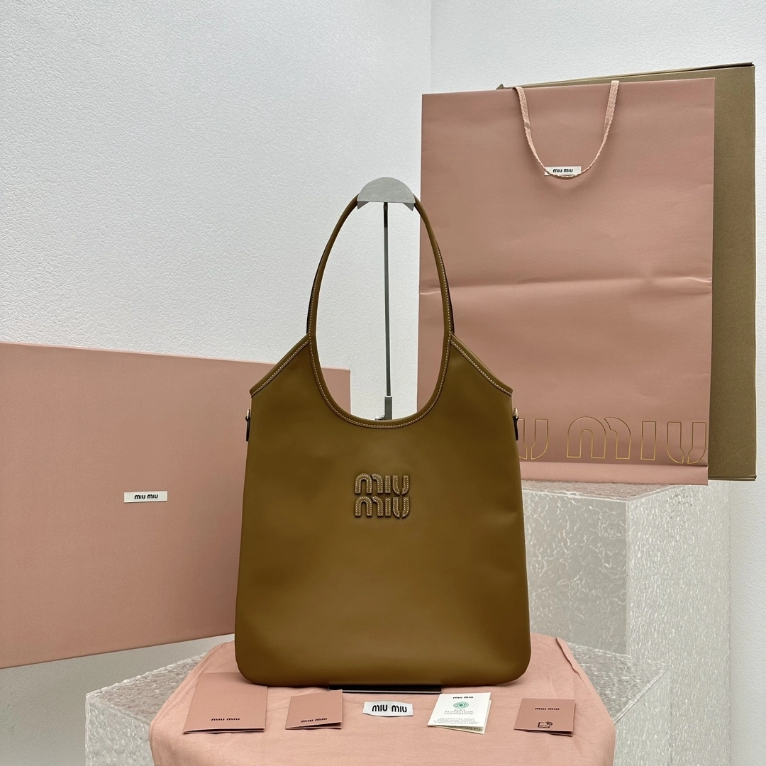 MOMO- 7iu7iu 5BG231-2DDJ-F098L-V-MLO Tote high quality version item:E-B664G2002