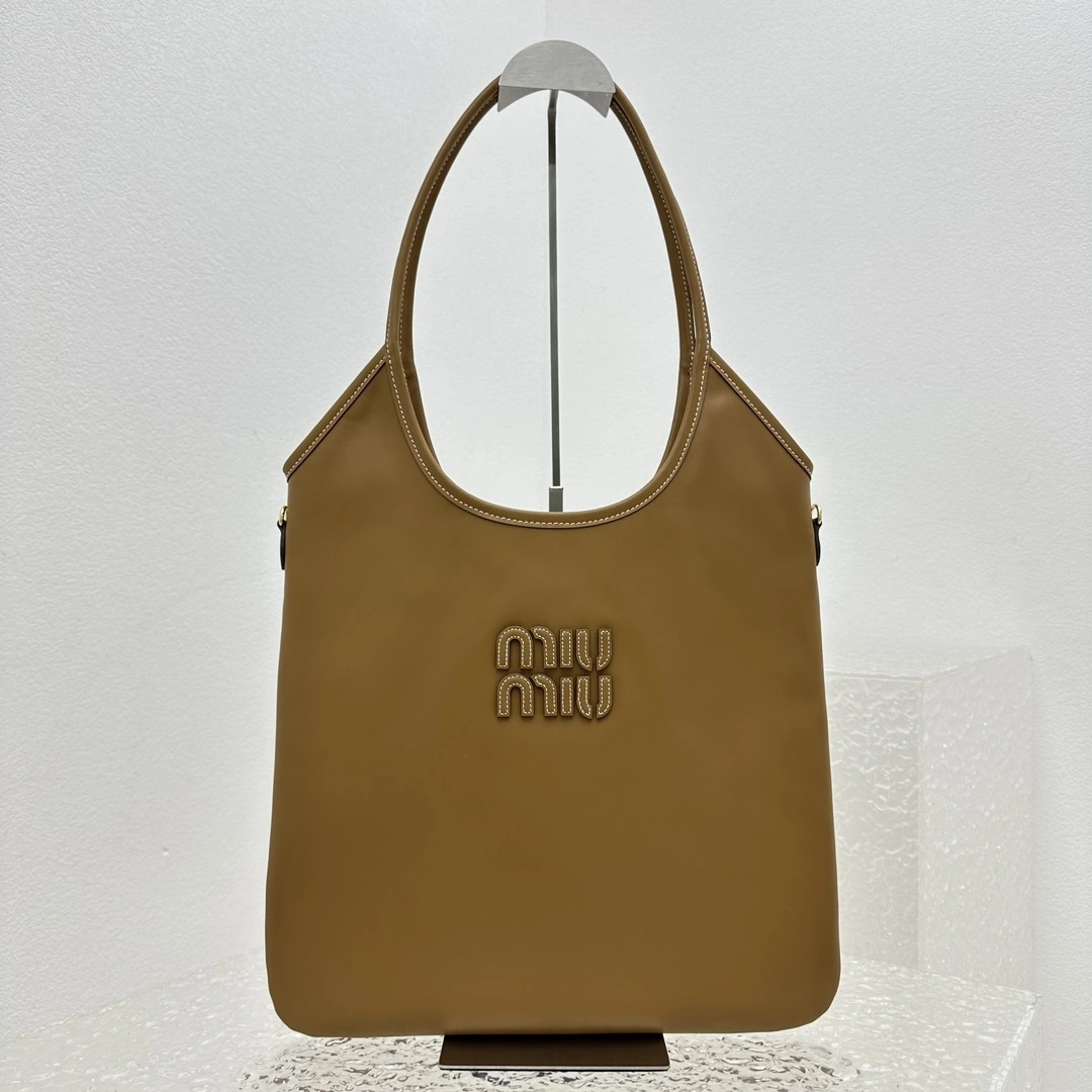 MOMO- 7iu7iu 5BG231-2DDJ-F098L-V-MLO Tote high quality version item:E-B664G2002