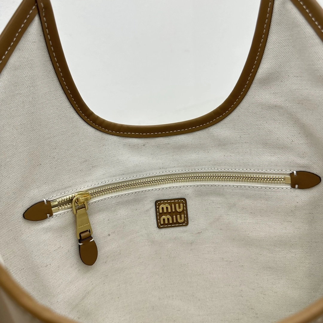 MOMO- 7iu7iu 5BG231-2DDJ-F098L-V-MLO Tote high quality version item:E-B664G2002