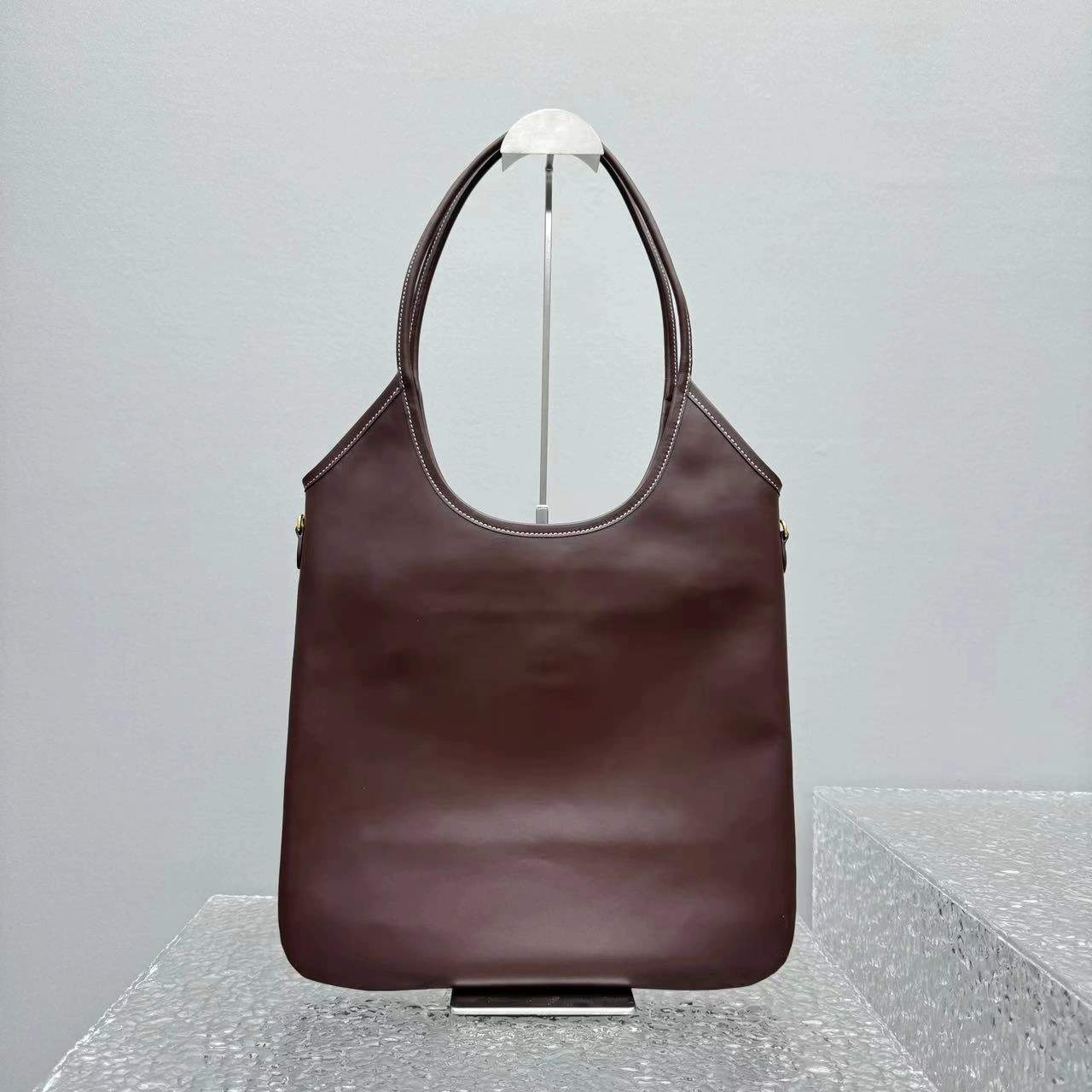 MOMO- 7iu7iu 5BG231_ACRW_F0NBL_V_MLN high quality version Tote item:E-B664G2076