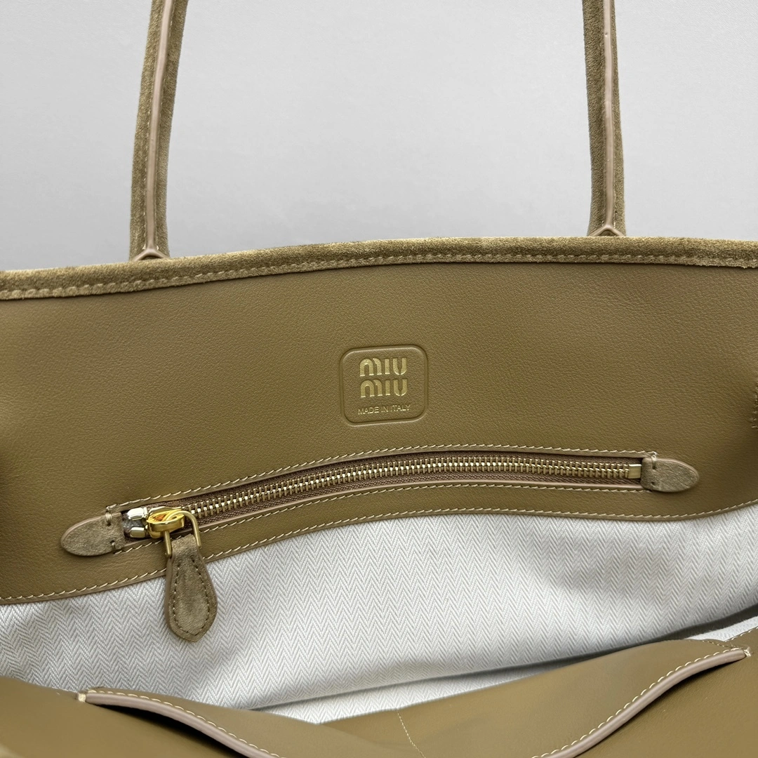 MOMO- 7iu7iu 5BG310_2CSS_F0393_V_OOO high quality version 𝐍𝐚𝐩𝐩𝐚 𝐛𝐚𝐠 item:E-B664G2031