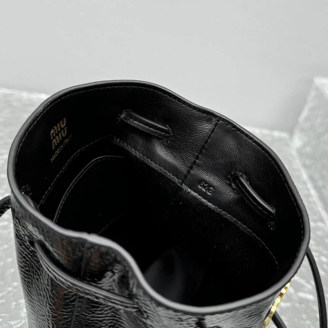 MOMO- 7iu7iu 5NF460_ADNT_F0002 high quality version item:E-B664G2053