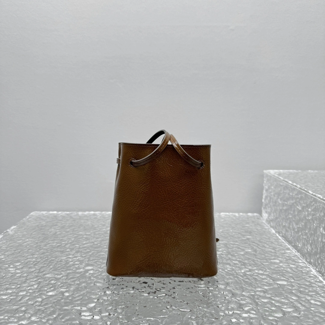 MOMO- 7iu7iu 5NF460_ADNT_F0BW5 high quality version item:E-B664G2052