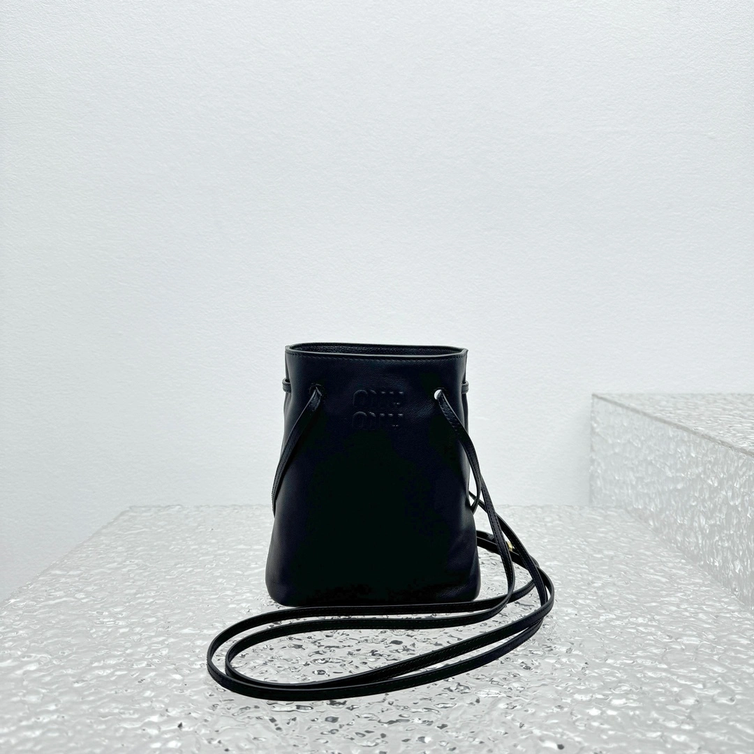 MOMO- 7iu7iu 5NF460_EFX_F0002 high quality version lambskin item:E-B664G2056