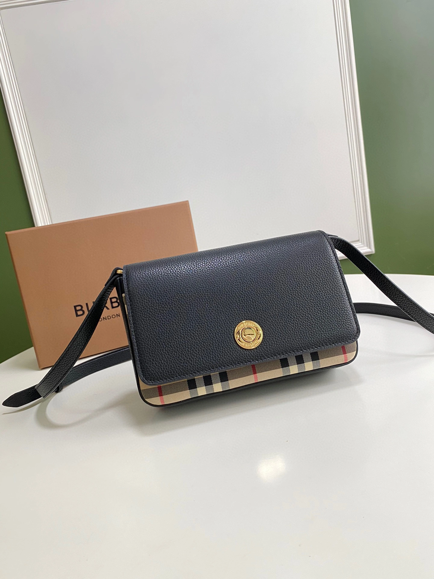 &MOMO- 8023226 item：B-B000F1403C