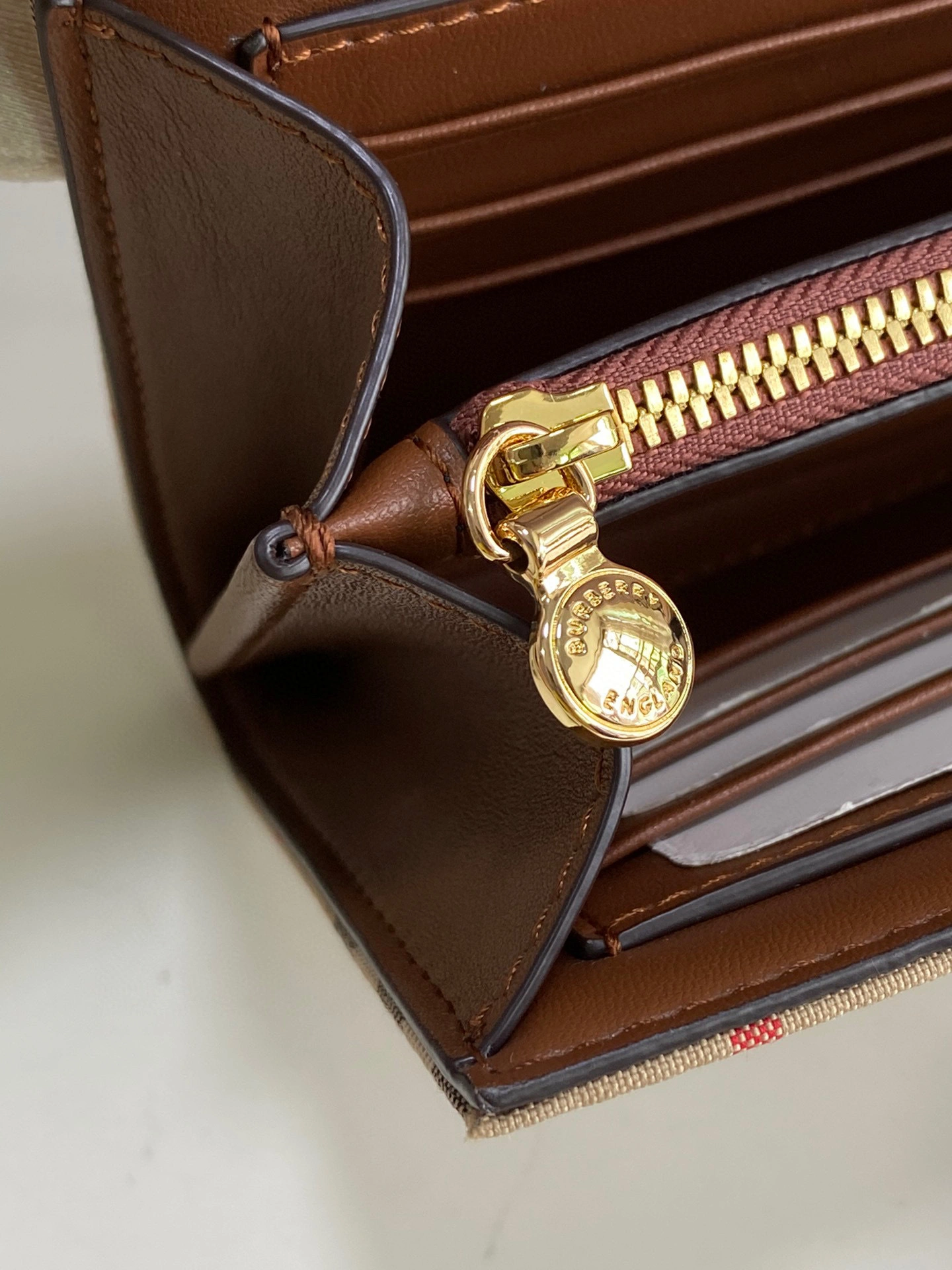 MOMO- 8025162 Vintage item：B-B000F1106C