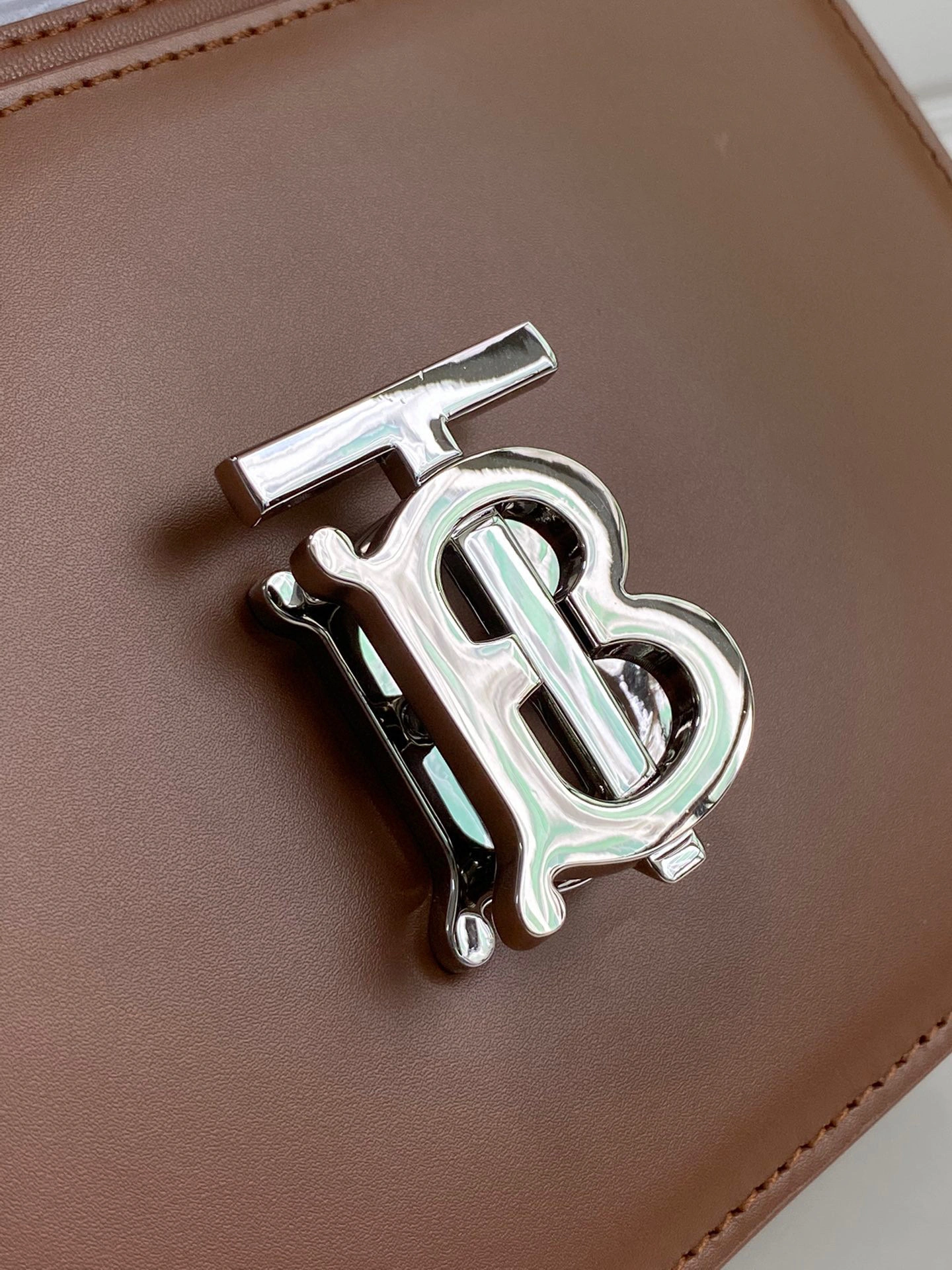 MOMO- 80345521 “KINGDOM item：B-B000F1310C
