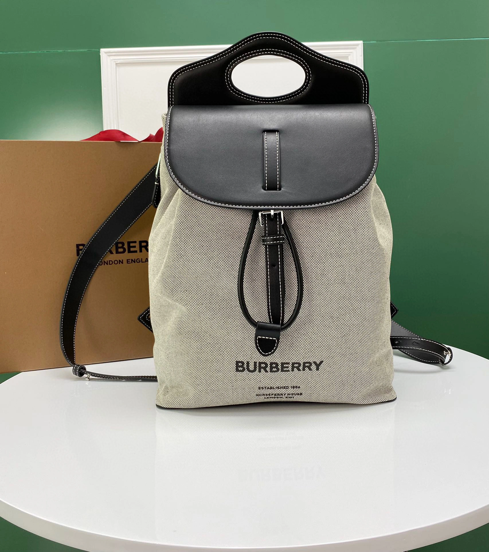 MOMO- 80416651 item：B-B000F2116C