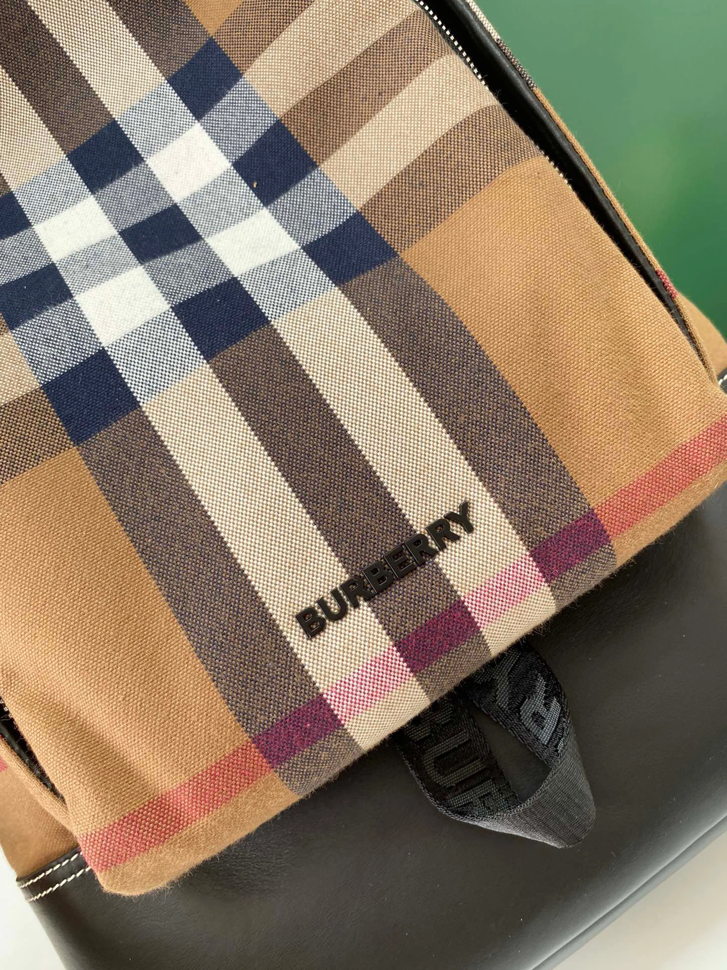 MOMO- 80416721 cowhide item：B-B000F2121C