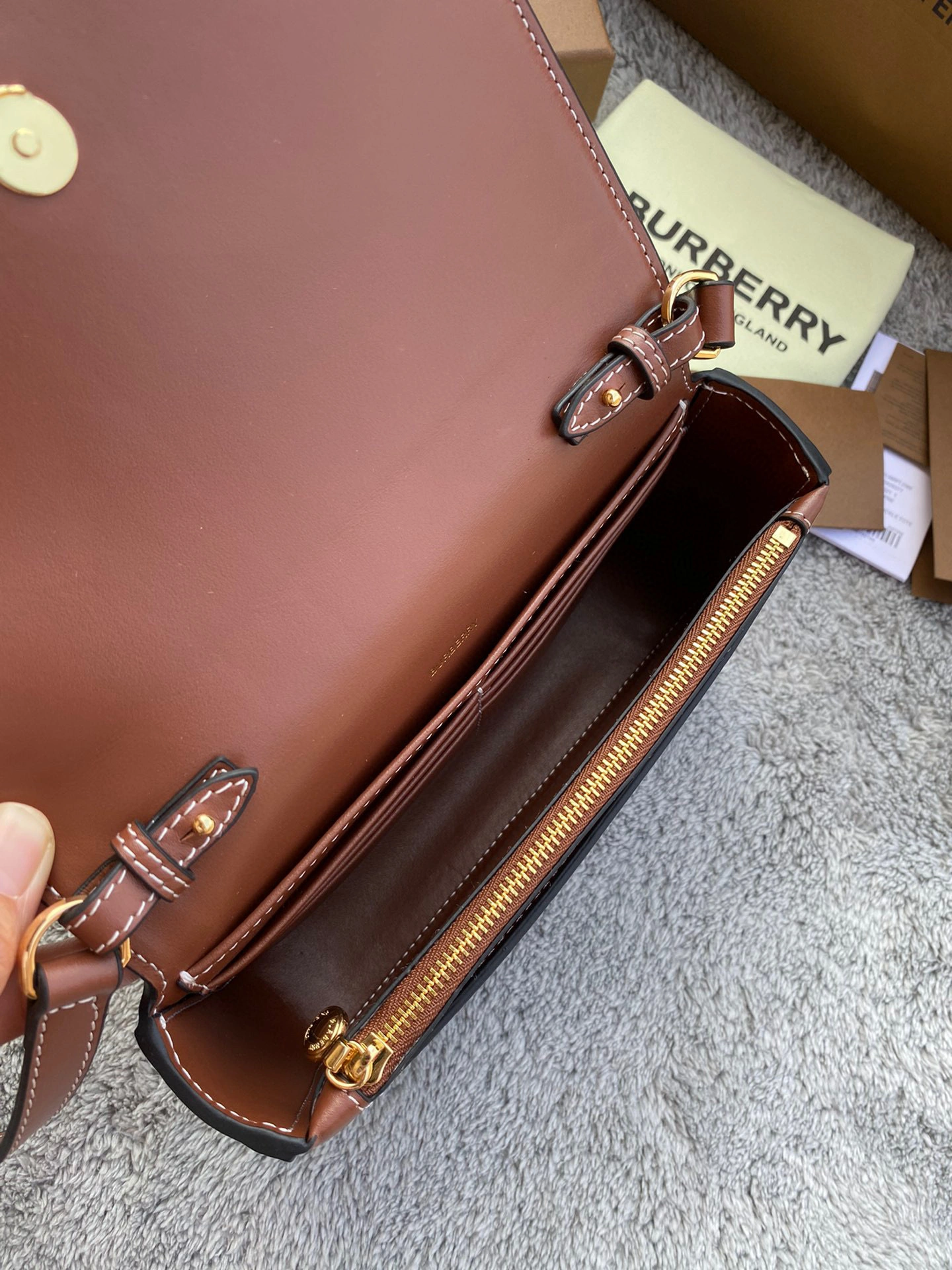 MOMO- 8041833 item：B-B000F1318C