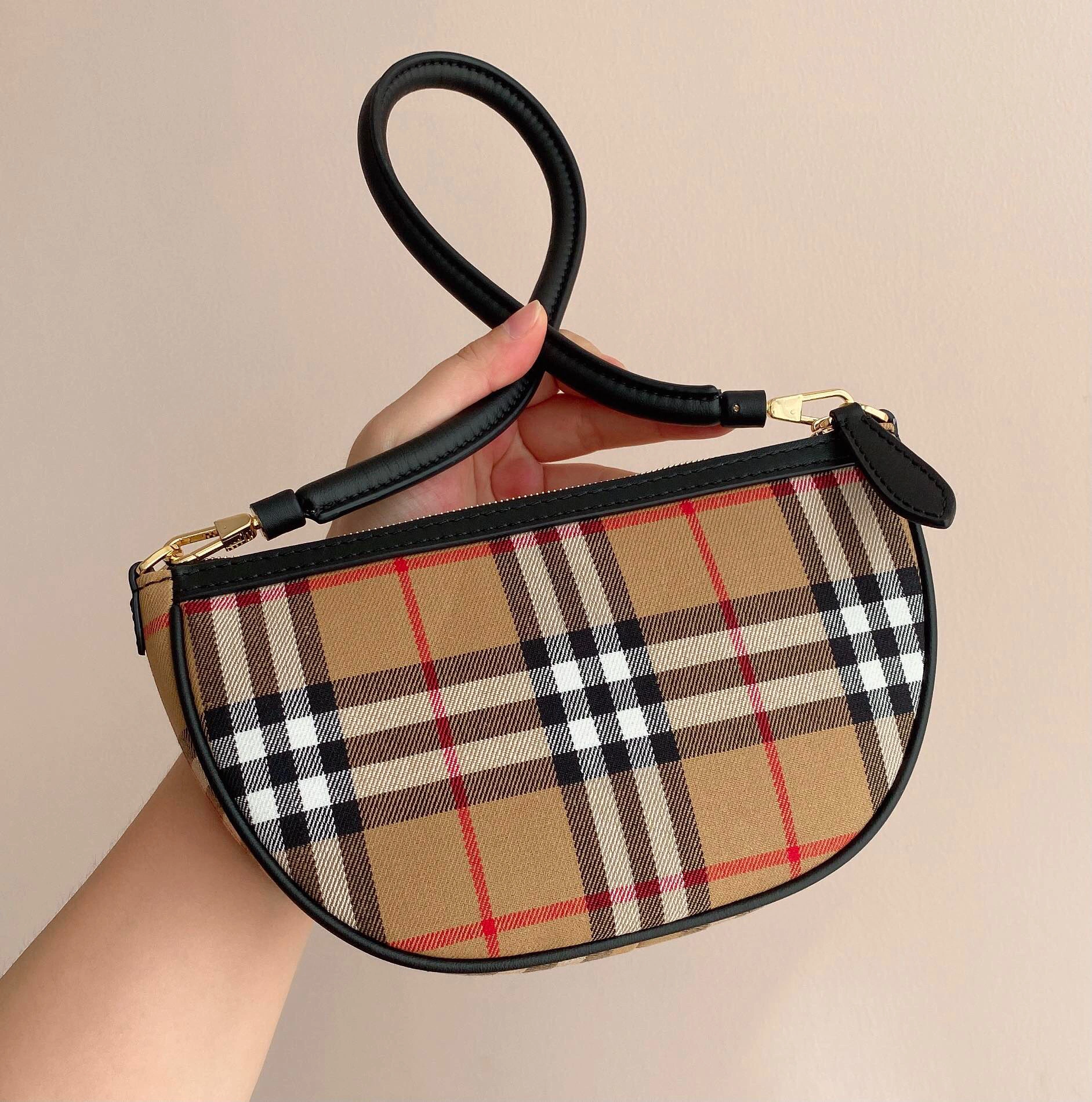 MOMO- 80434051 item:B-B563B0908