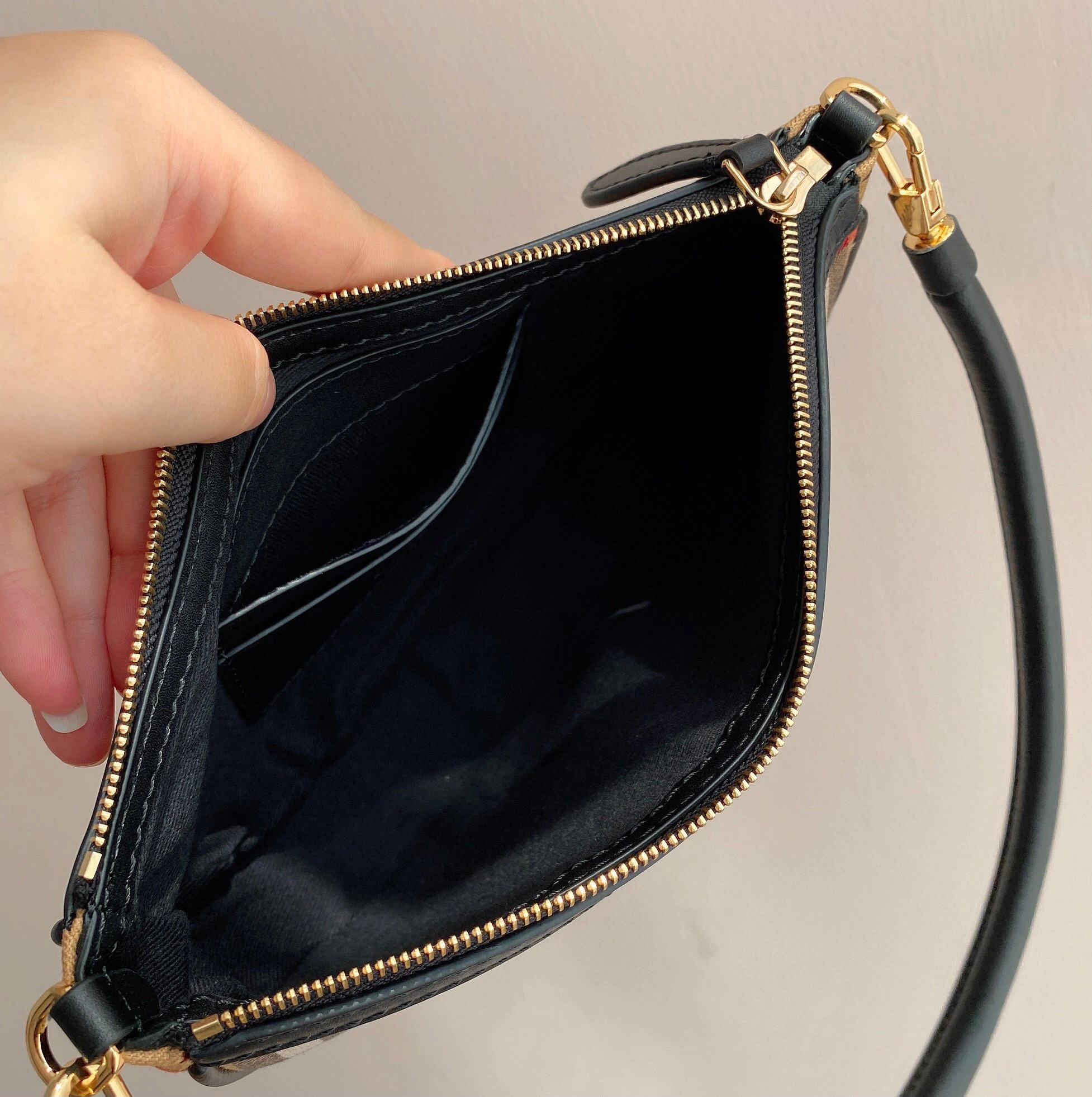 MOMO- 80434051 item:B-B563B0908