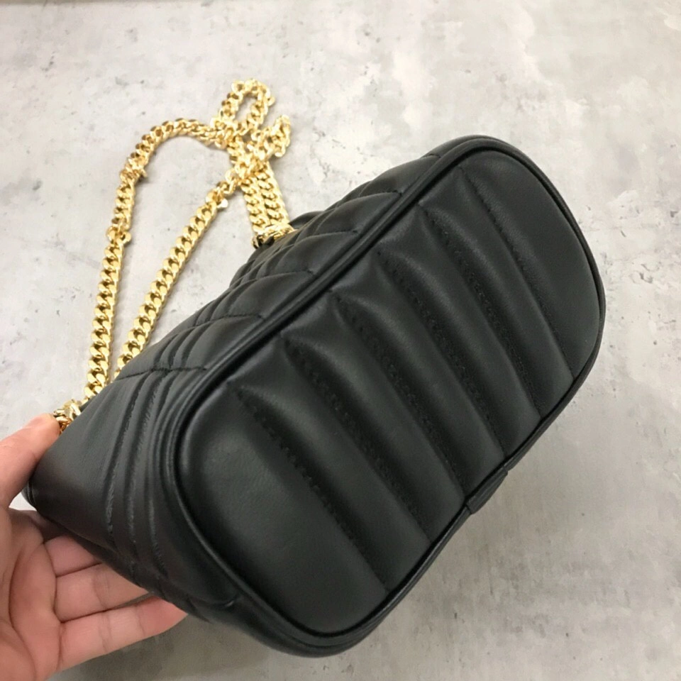 MOMO- 80502871 item:D-B278A2329R