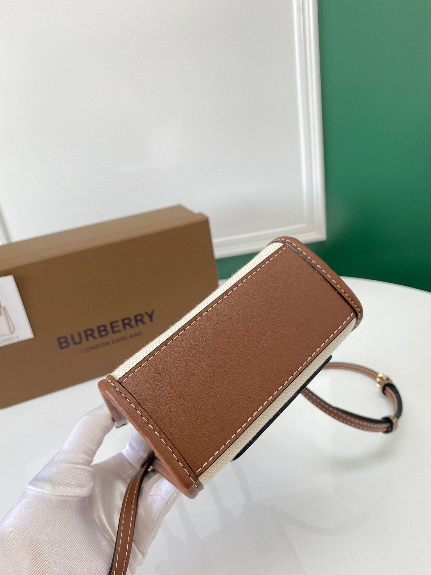 MOMO- 80524601 Frances calfskin item：B-B000F2105C