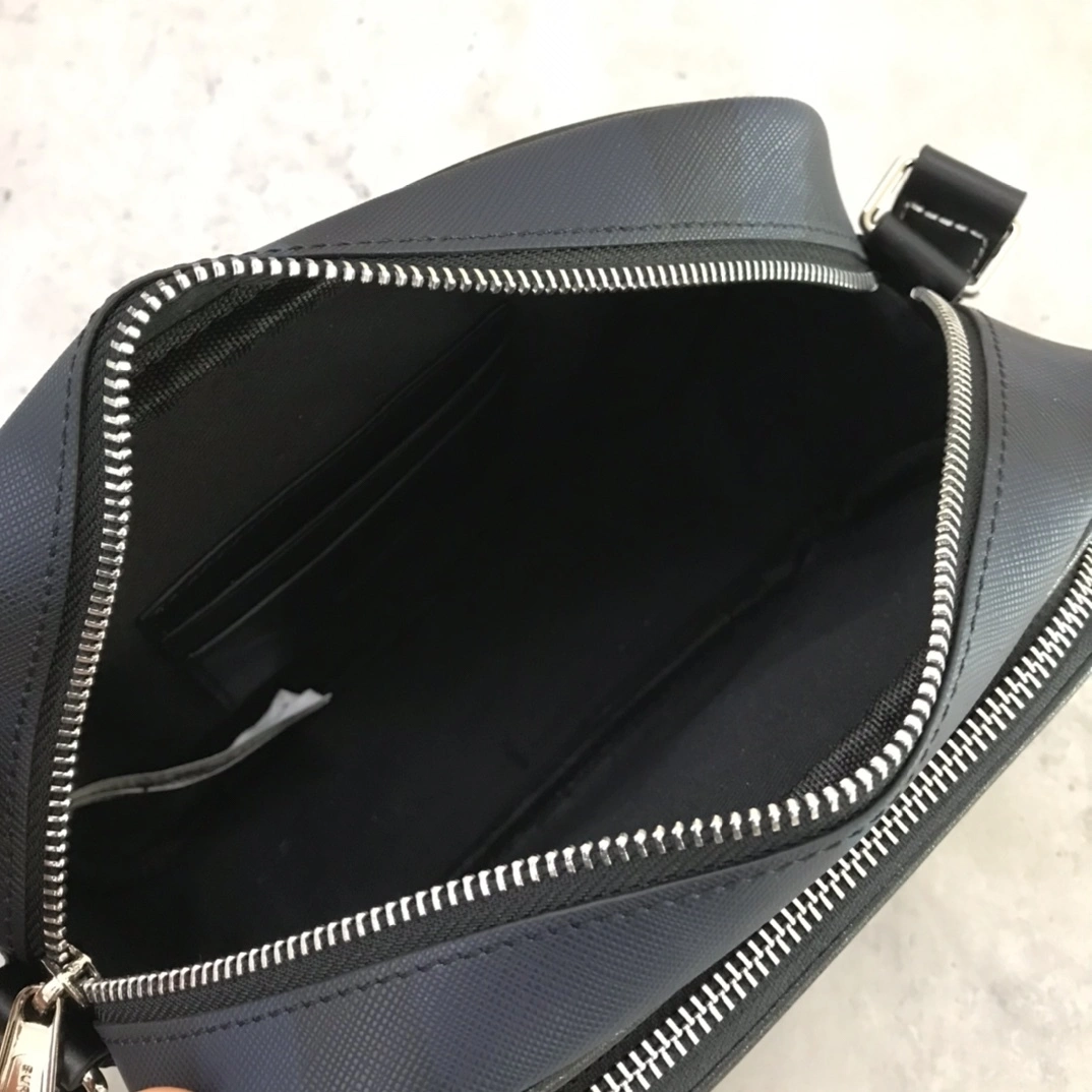 MOMO- 80594591 item:D-B278A2236R