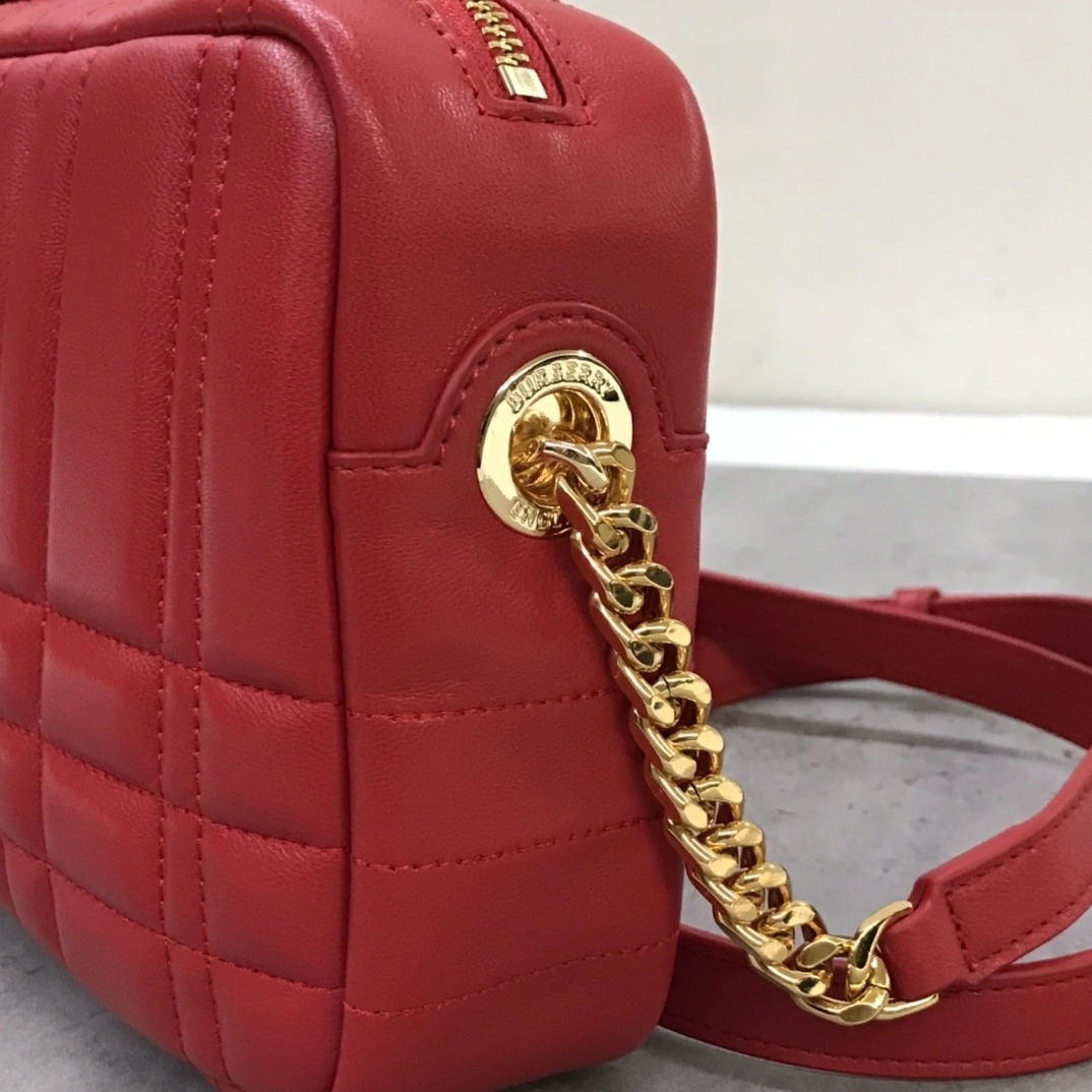 MOMO- 80606591 item:D-B278A2304R