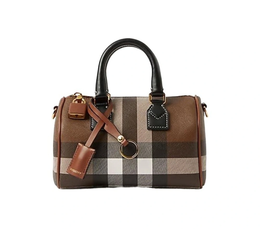 MOMO- 806966311 item:D-B278A2264R