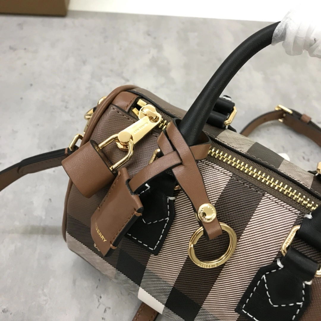 MOMO- 806966311 item:D-B278A2264R