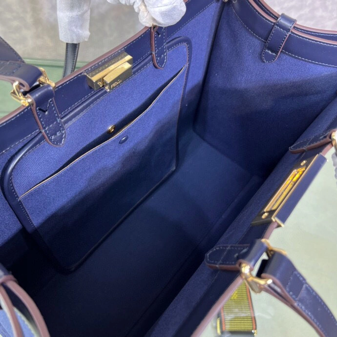 MOMO- 8BH374-A9P6-F1998 Peekaboo X-Tote item：B-B063G1325C