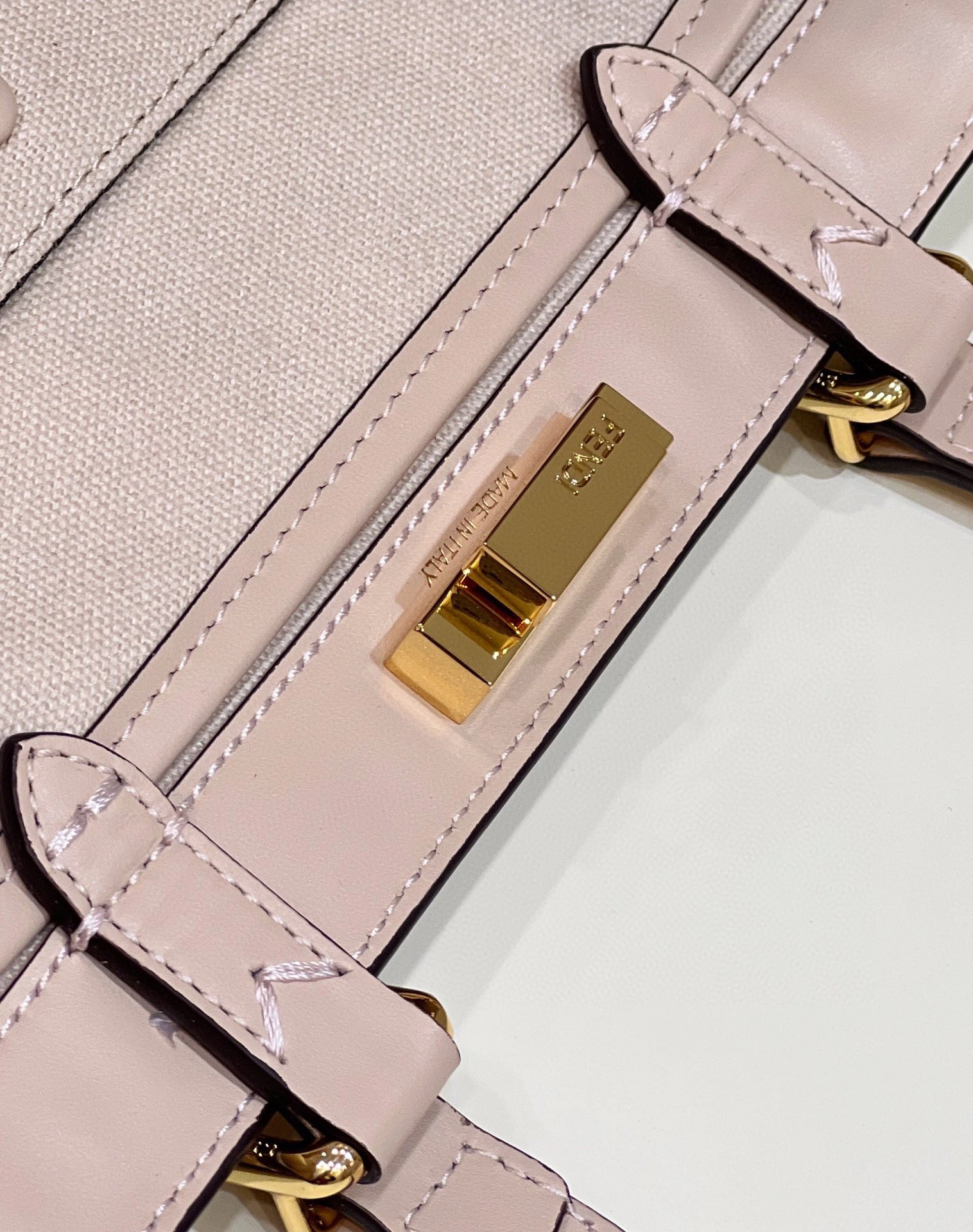 MOMO- 8BH374-A9P6-F1BA9 calfskin item：B-B063G0630C