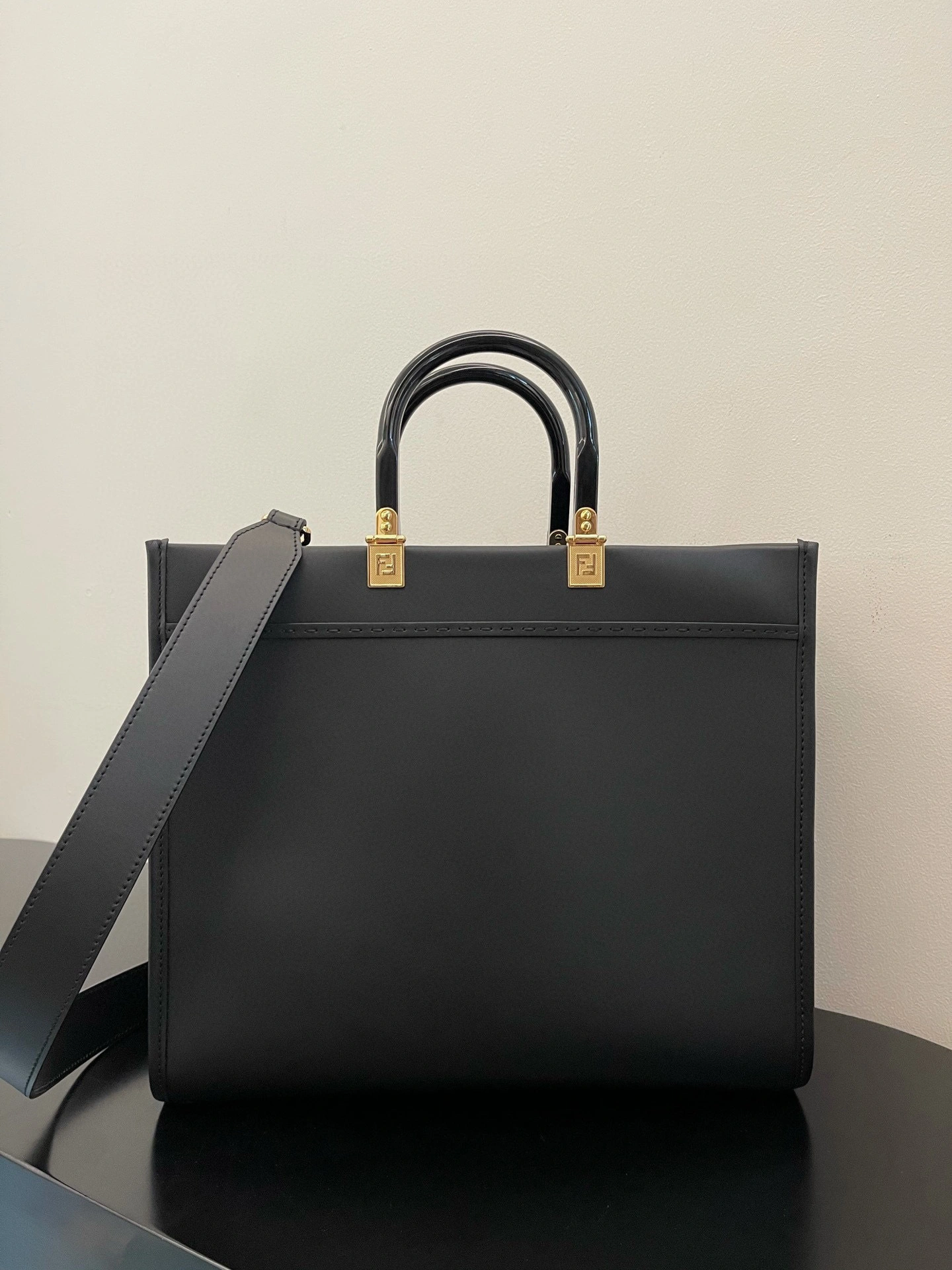MOMO- 8BH386-AJT0-F0KUR item：B-B000H0301C