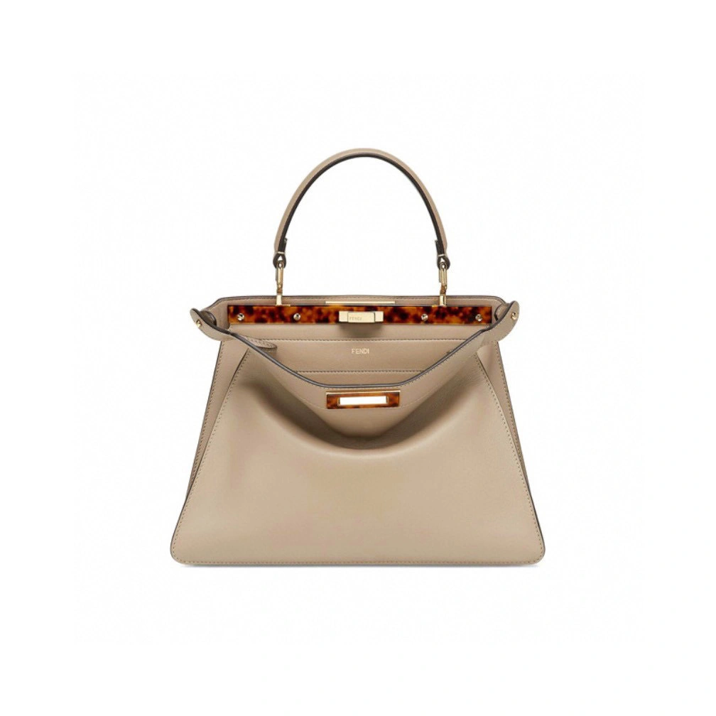 &MOMO- 8BN321-AF2J-F0E65 Iconic Peekaboo ISeeU item：B-B202G1404C