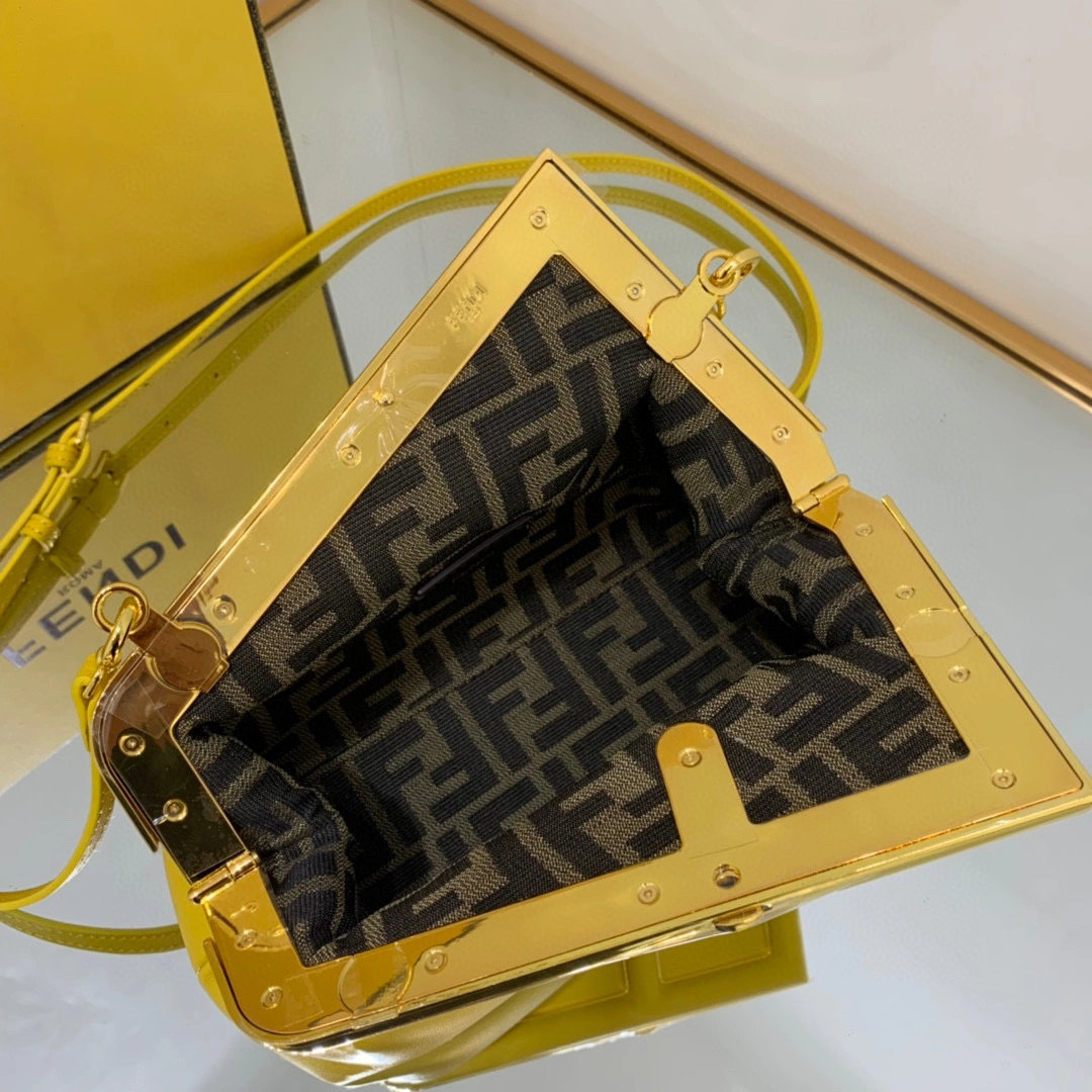 MOMO- 8BP129-ABVE-F192E First item：B-B000E2725C
