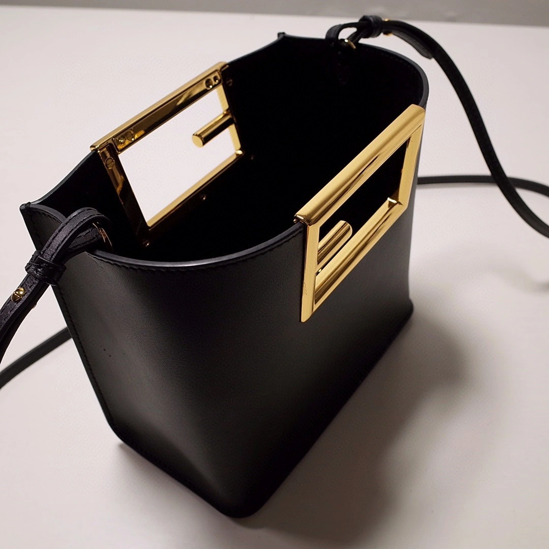MOMO- 8BS054 Way item : B-B000C1129