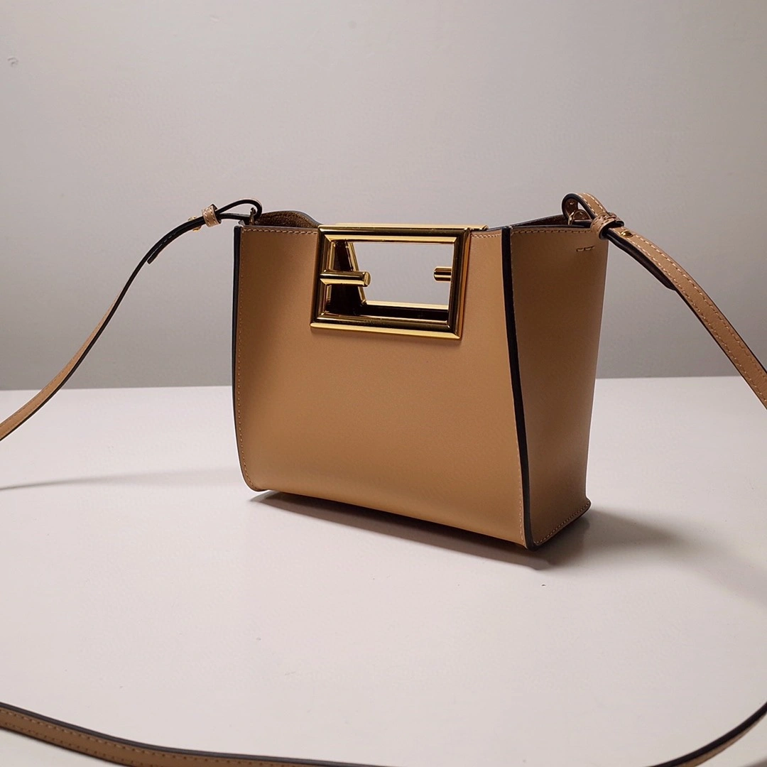 MOMO- 8BS054 Way item : B-B000C1130