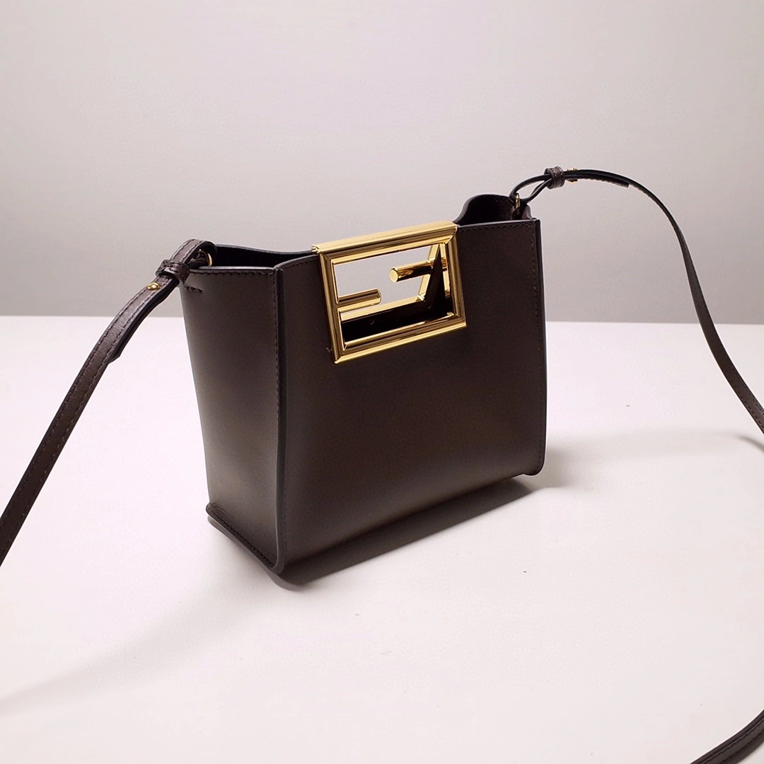 MOMO- 8BS054 Way item : B-B000C1131