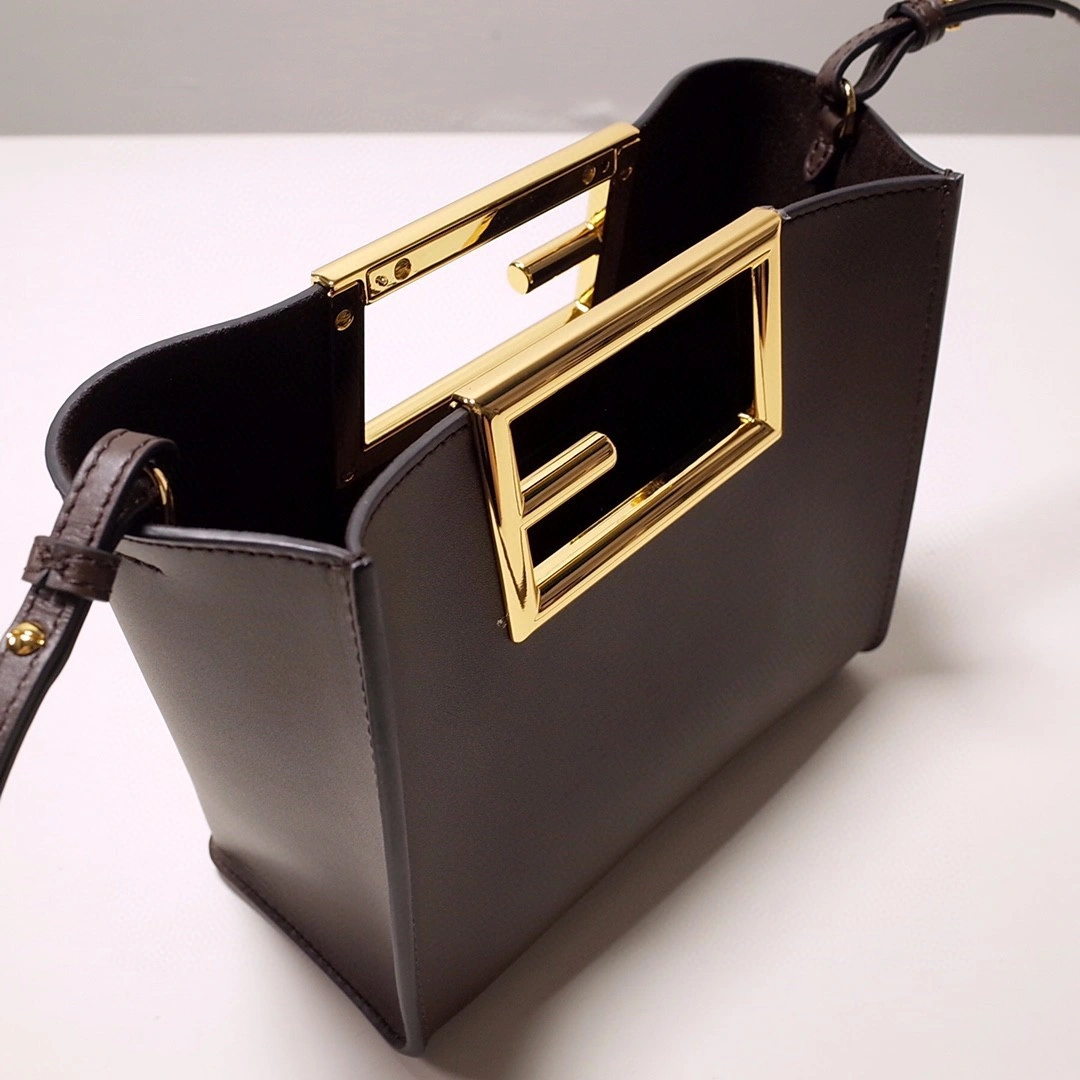 MOMO- 8BS054 Way item : B-B000C1131
