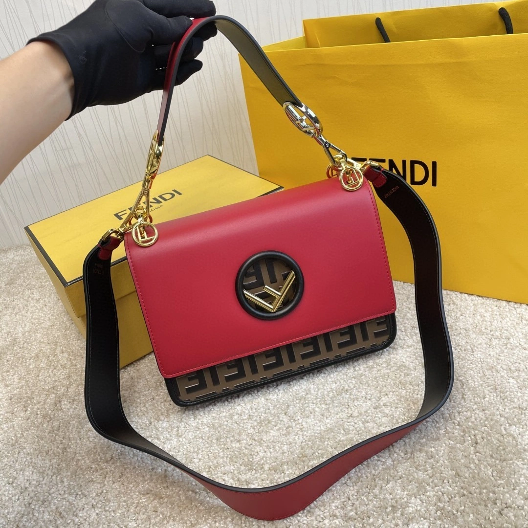 MOMO- 8BT284 Kan I Logo item : B-B039B2128