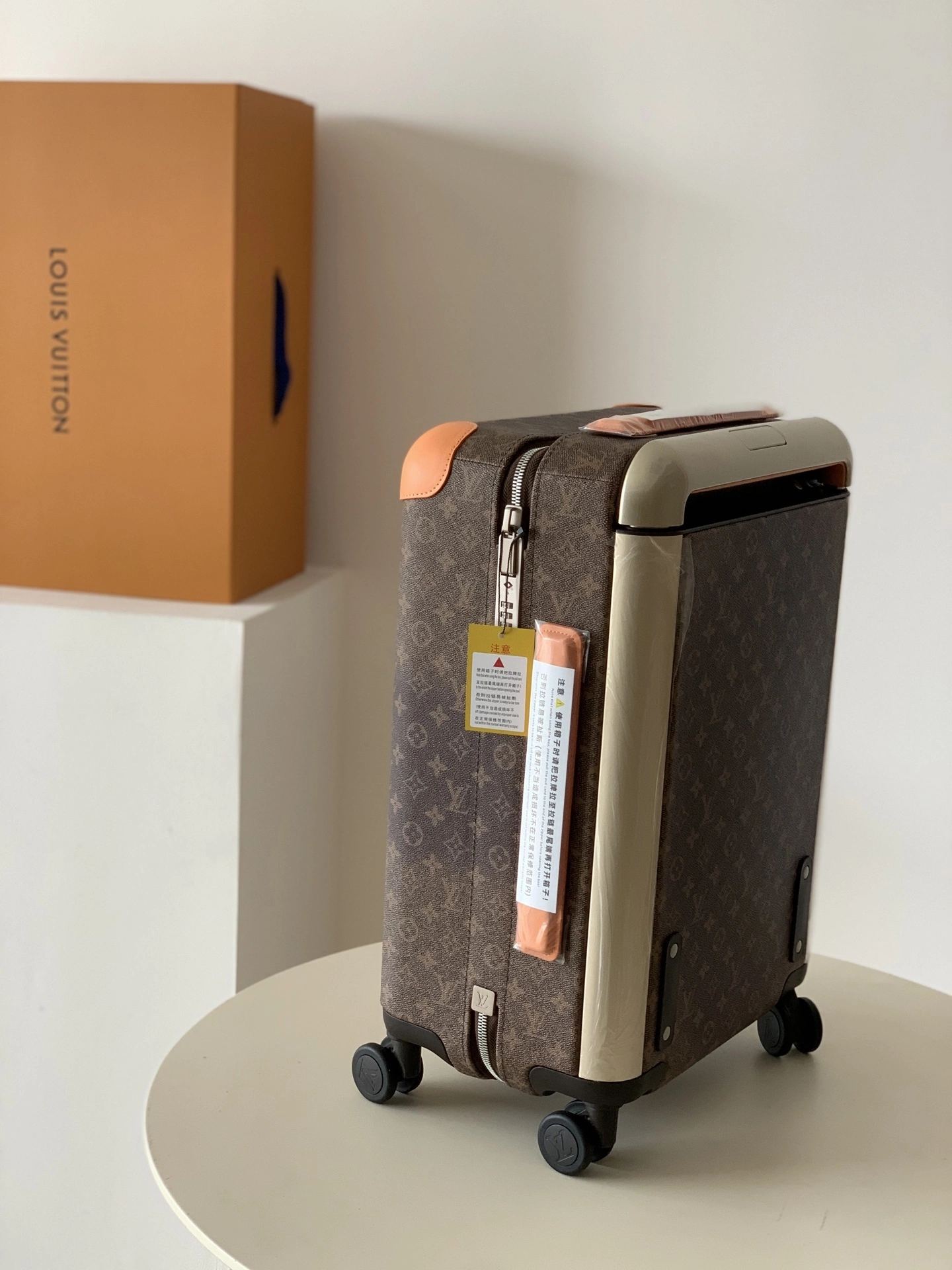 MOMO- 8V M11763 high quality version HORIZON item：E-B177I2586