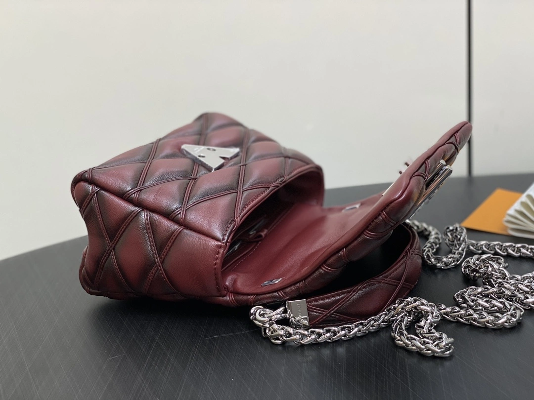 MOMO--8V M12567 high quality version GO-14 sheepskin item:F-B000A1431