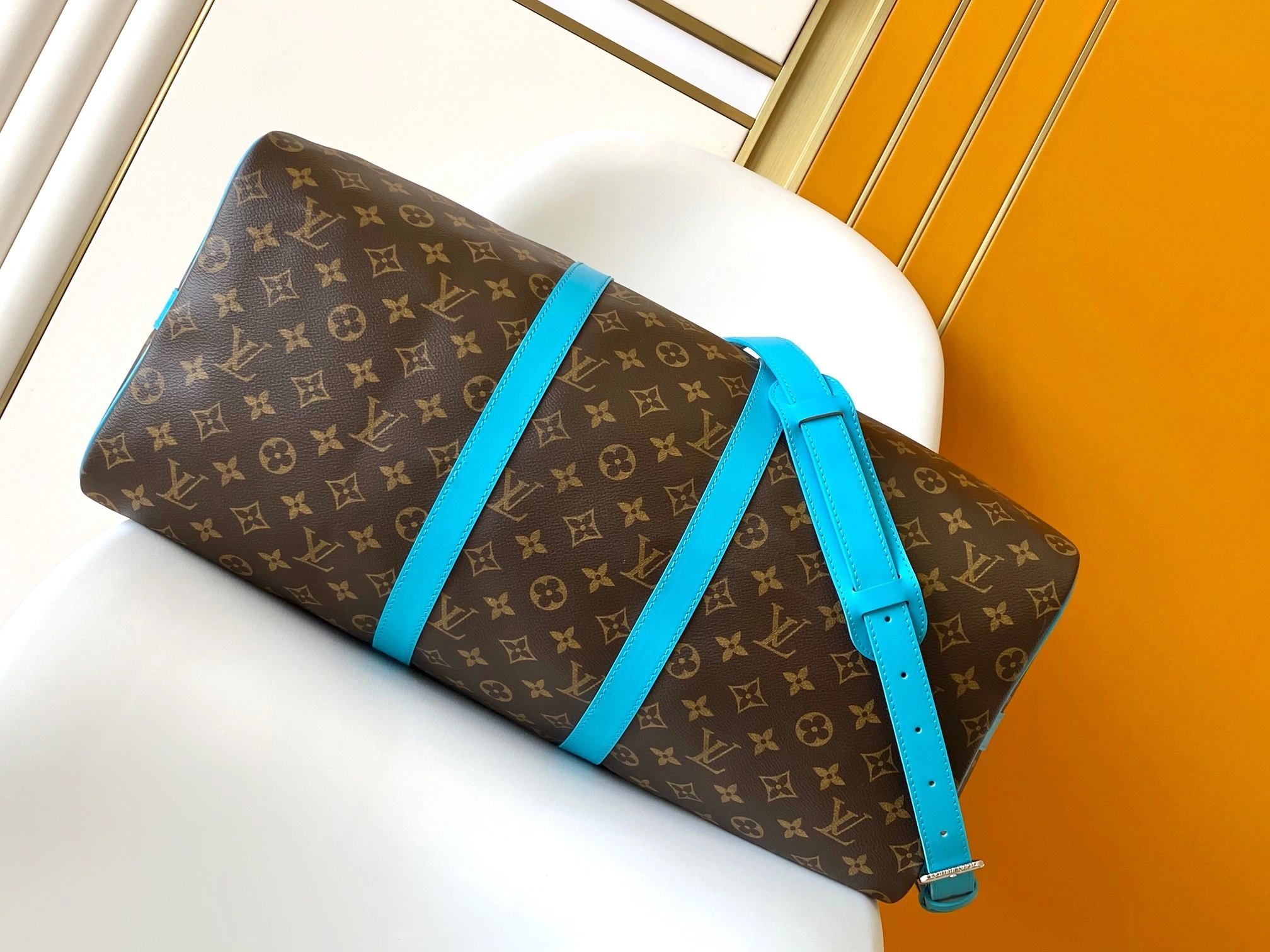 MOMO--8V M12629 high quality version Bandoulière 50 cowhide item:F-B000A2126