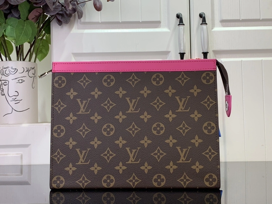 MOMO- 8V M12818 high quality version cowhide 【Pochette Voyage 】 item：E-B000A0494H