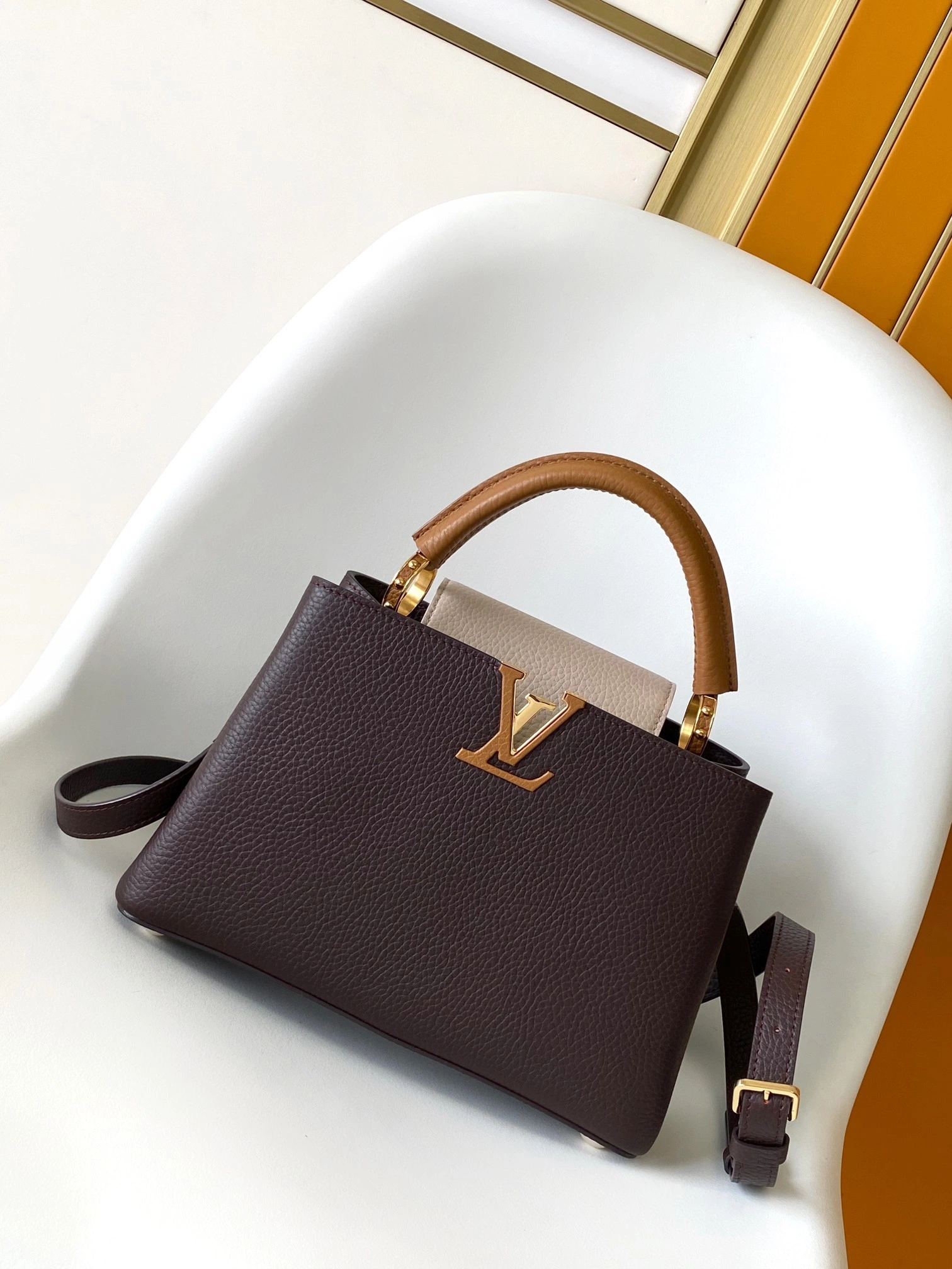MOMO--8V M12952 high quality version Capucines cowhide item:F-B000A1442
