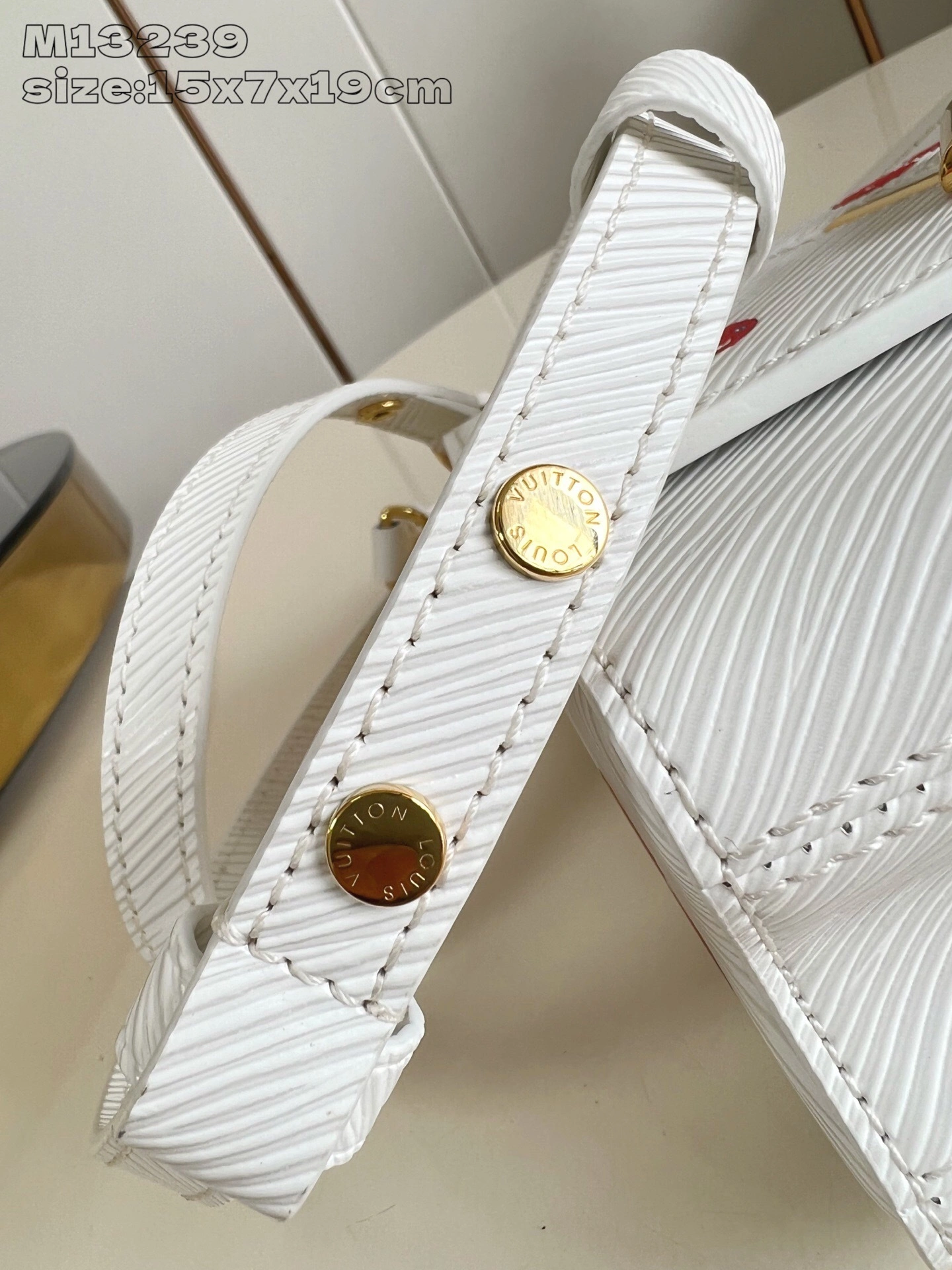 MOMO- 8V M13239 high quality version Twist item：E-B177I2502
